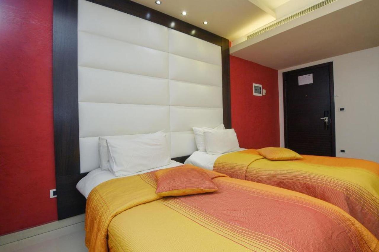 ג'ונייה Hollywood Inn Boutique Hotel מראה חיצוני תמונה