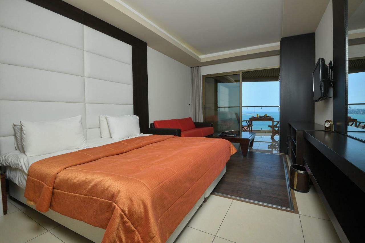 ג'ונייה Hollywood Inn Boutique Hotel מראה חיצוני תמונה