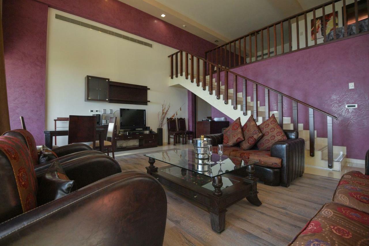 ג'ונייה Hollywood Inn Boutique Hotel מראה חיצוני תמונה